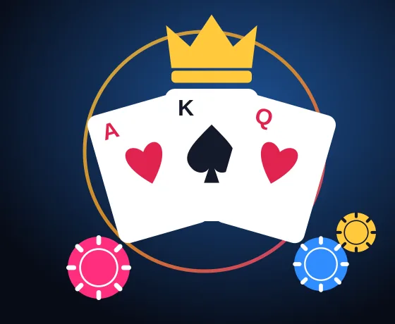 Symbolbild: Spielkarten, Jetons und eine Krone zum Casino-Vergleich für Österreich